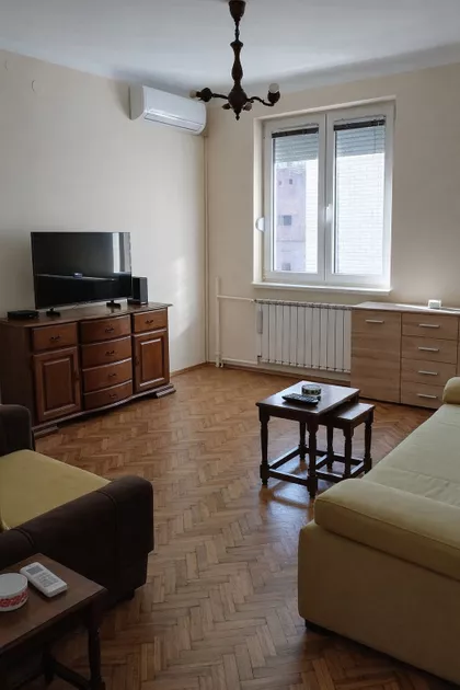 Ekonomski fakultet | 4zida.rs