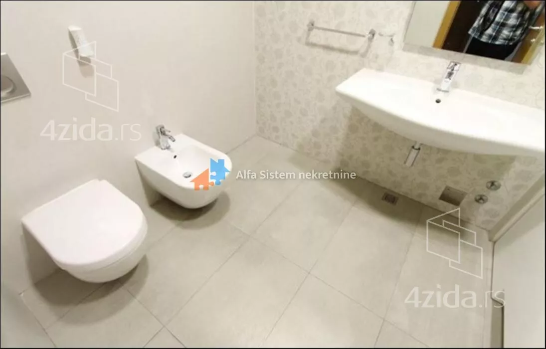 Kancelarija | 4zida