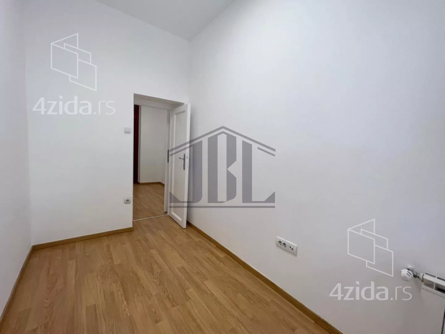 Kancelarija | 4zida