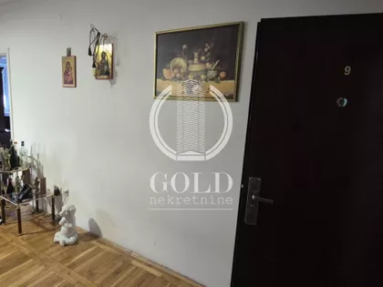 Petra Drapšina | 4zida.rs