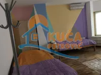 Lokal | 4zida