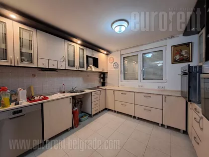 KONJARNIK | 4zida.rs