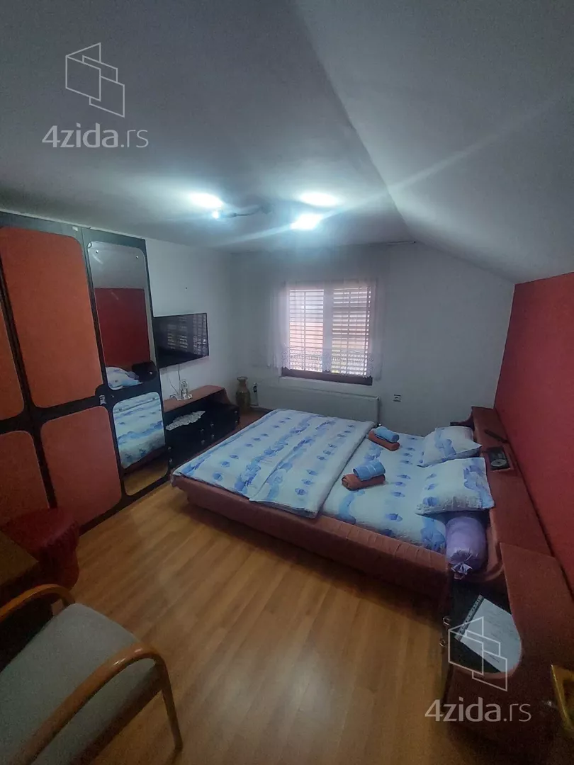 3-etažna kuća | 4zida