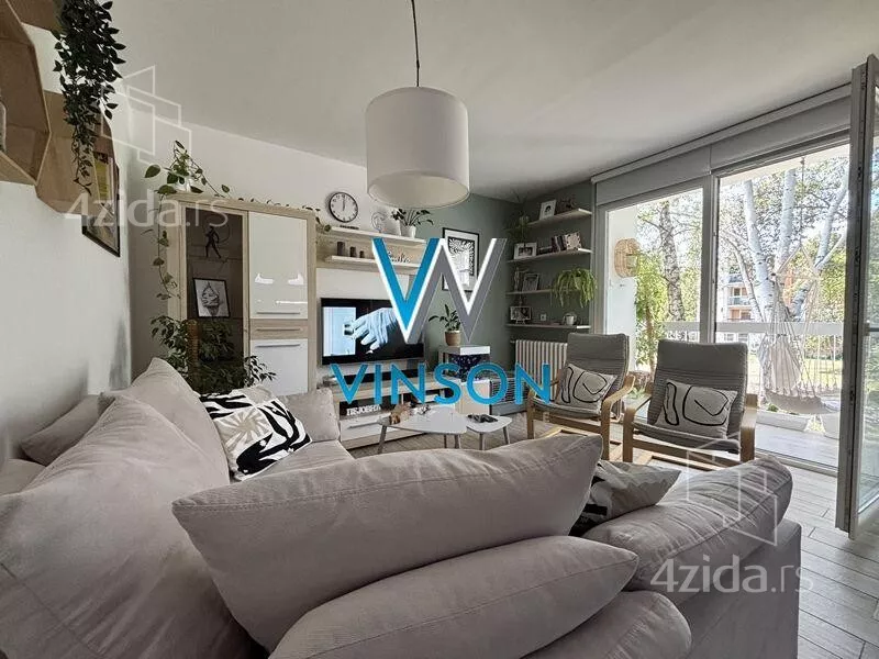 Troiposoban stan | 4zida