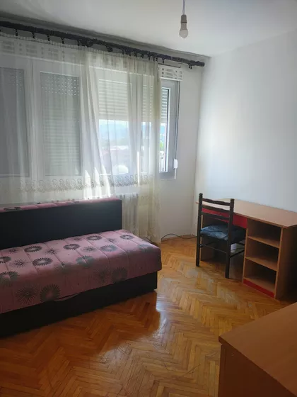Trg Učitelj Tase | 4zida.rs