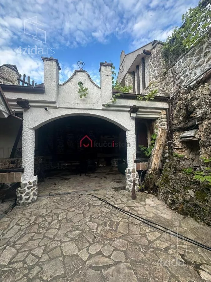 Kuća | 4zida