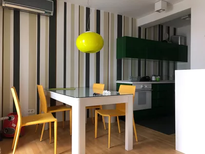 Višnjićeva 9 | 4zida.rs