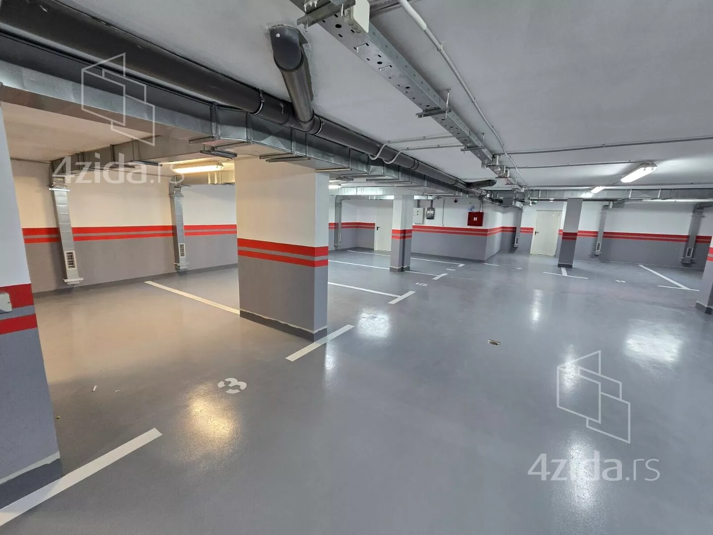 Parking | 4zida