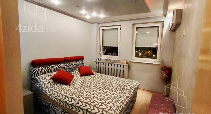 Četvoroiposoban stan | 4zida