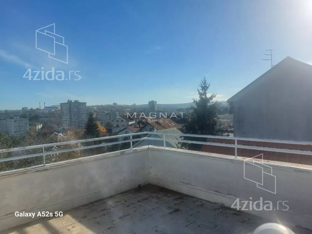 4-etažna kuća | 4zida