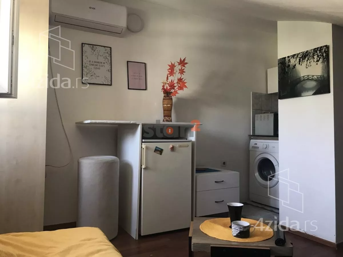 Garsonjera | 4zida