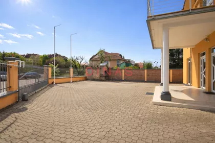 Novo Naselje | 4zida.rs