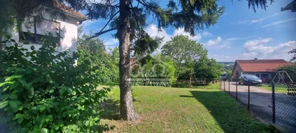 Male Pčelice | 4zida.rs