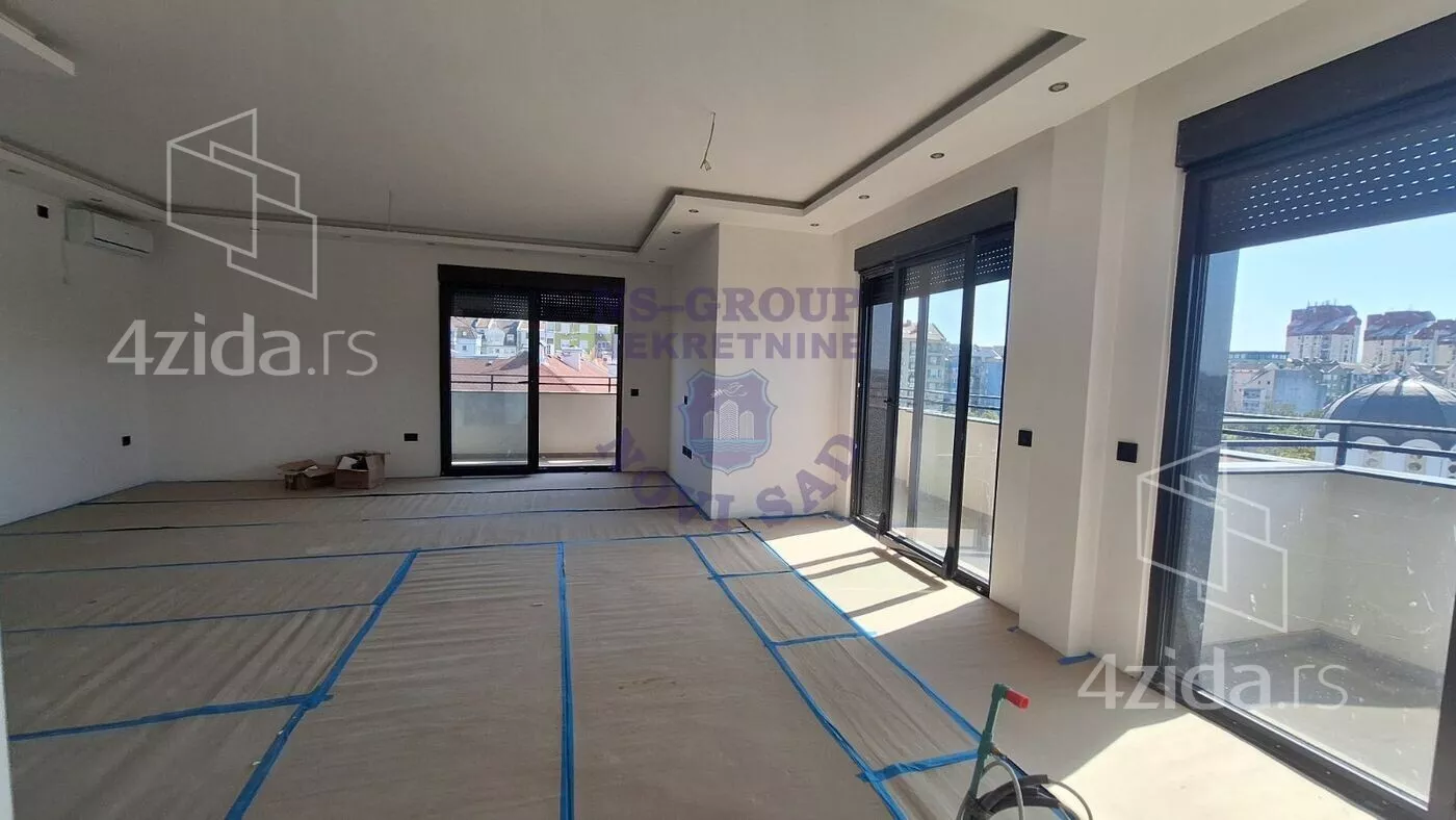 Petosoban stan | 4zida