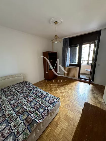 Nedeljka Gvozdenovića | 4zida.rs
