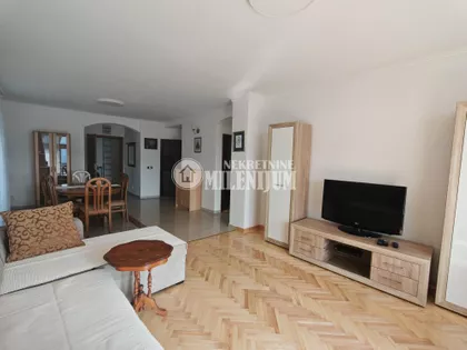 Cara Iraklija | 4zida.rs