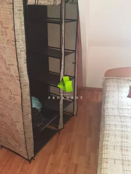 Trg Pavla Stojkovića | 4zida.rs