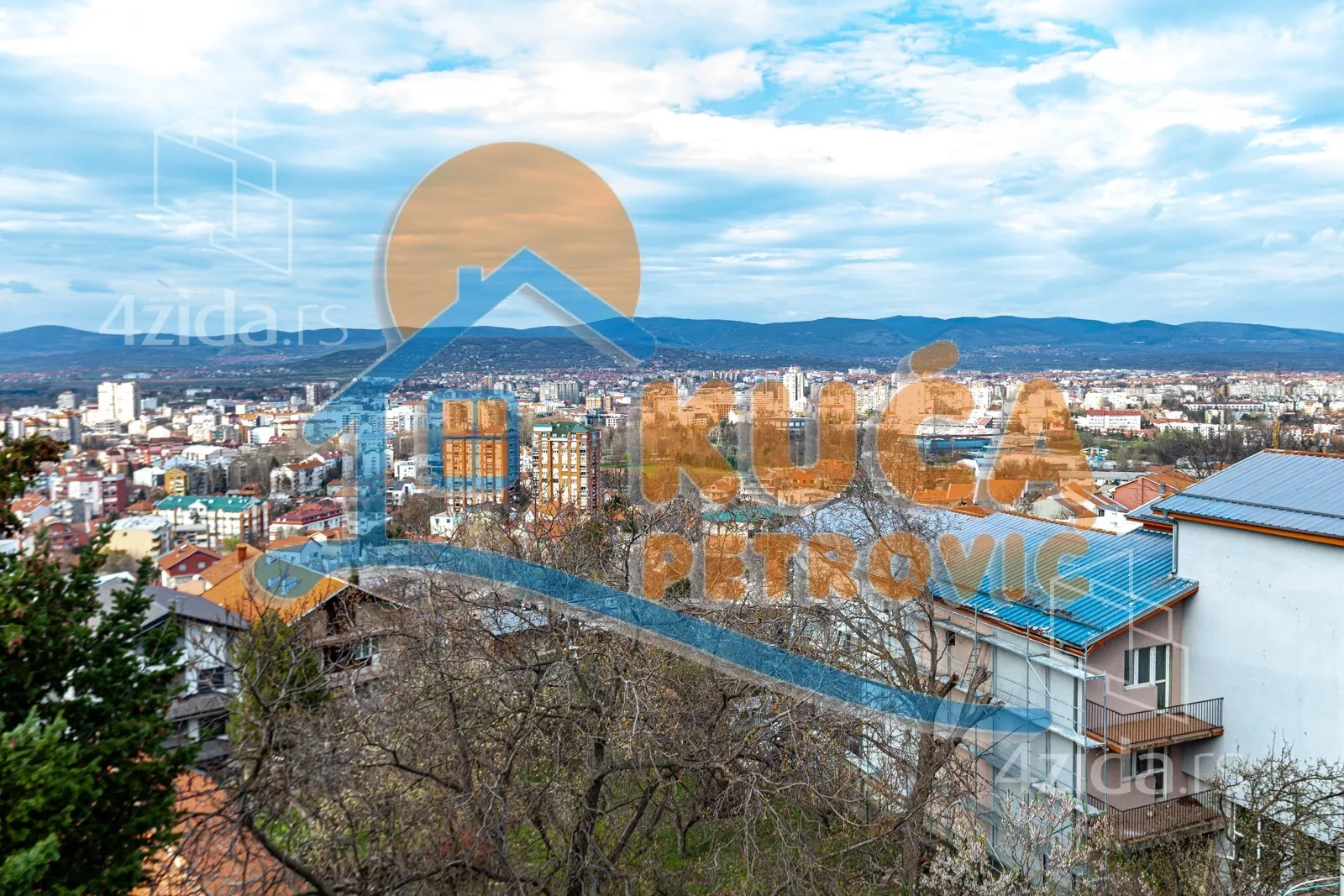 Četvorosoban stan | 4zida