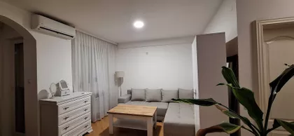 Skerlićeva | 4zida.rs