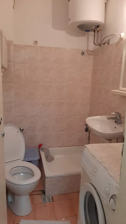 Patrisa Lumumbe 19 | 4zida.rs