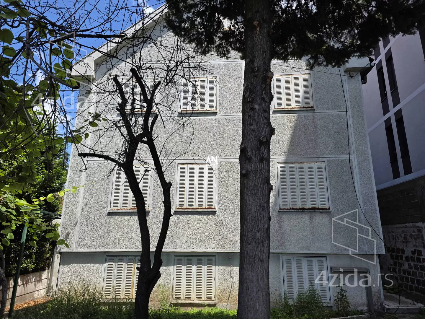 5-etažna kuća | 4zida