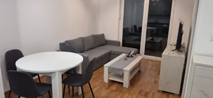 Božidara Adžije 10 | 4zida.rs