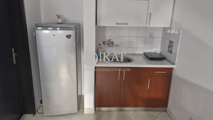 Jezerska Zvezda | 4zida.rs