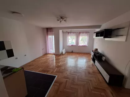 Bulevar Svetog Pantelejmona | 4zida.rs