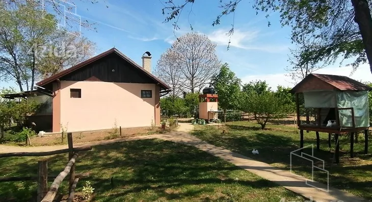 Poljoprivredno zemljište | 4zida