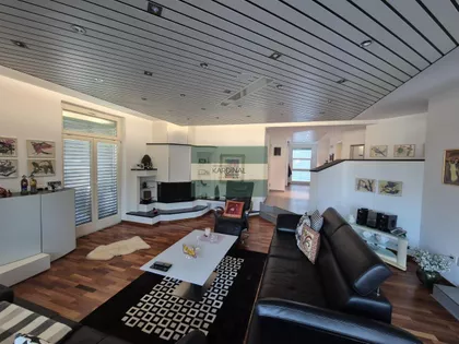 Budžino Brdo | 4zida.rs