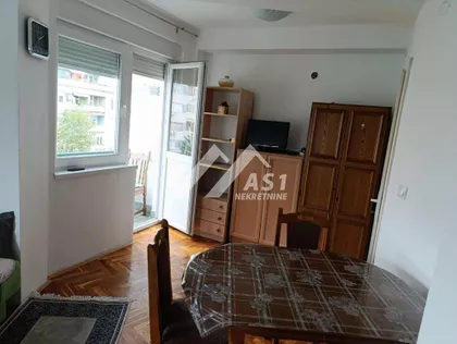 Vojvođanska | 4zida.rs