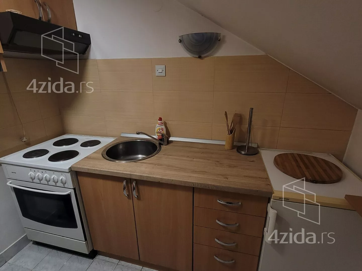 Garsonjera | 4zida