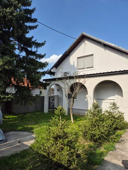 Dobanovci | 4zida.rs