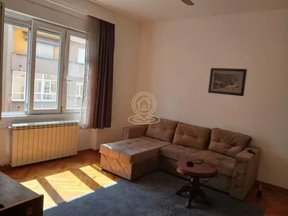Kralja Petra | 4zida.rs
