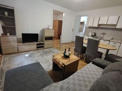 Karađorđev trg | 4zida.rs