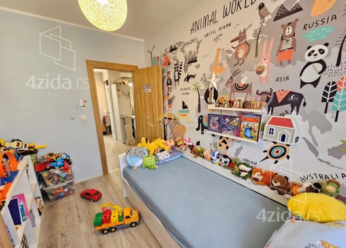 Četvorosoban stan | 4zida