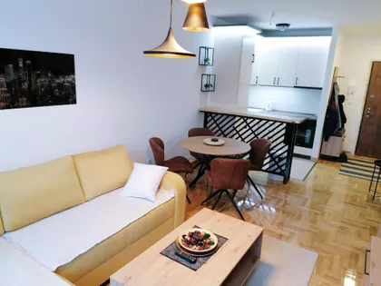 Bulevar Jna | 4zida.rs