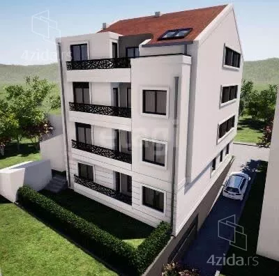 Troiposoban stan | 4zida