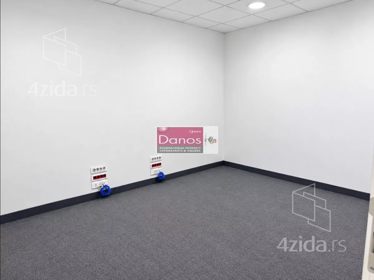 Lokal | 4zida