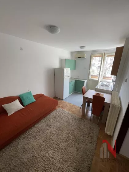 Bulevar Oslobođenja | 4zida.rs