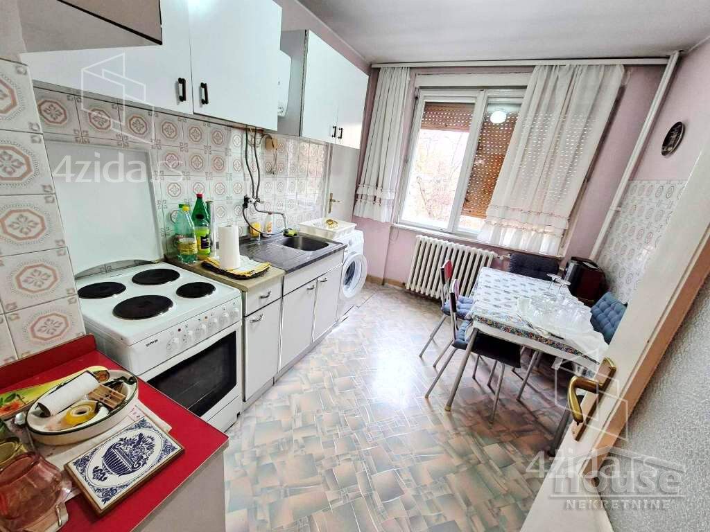 Stan – Kisač, Tankosićevo, MZ Kisač - Više