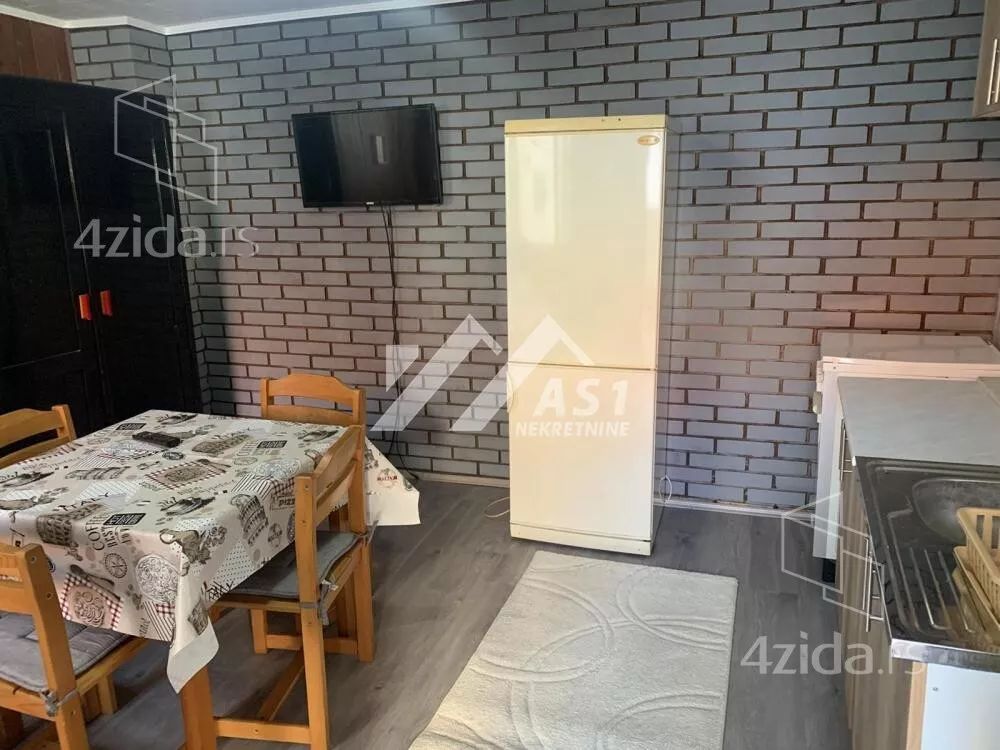 Garsonjera | 4zida