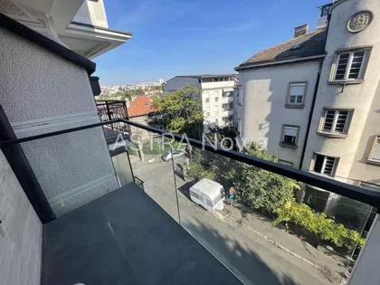 Autokomanda | 4zida.rs