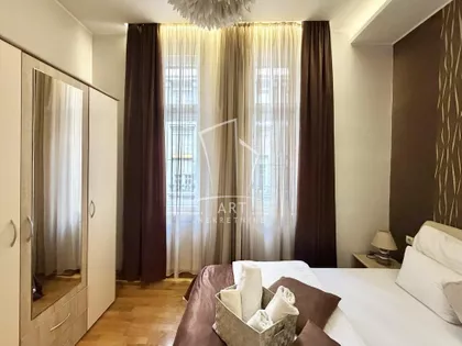 Cetinjska | 4zida.rs