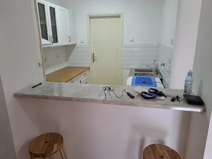 Mokroluška | 4zida.rs