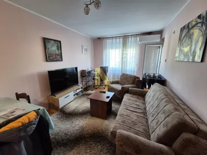 Cara Dušana | 4zida.rs