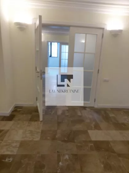 Gospodara Vučića | 4zida.rs