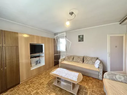 Jabučki rit | 4zida.rs