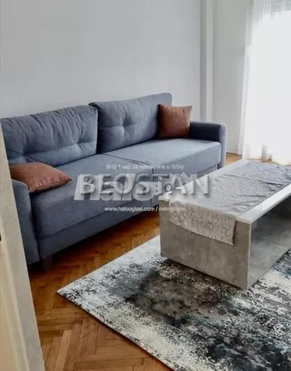 Pariske Komune | 4zida.rs