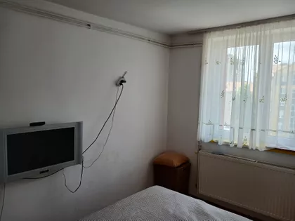 Ratnih Invalida | 4zida.rs
